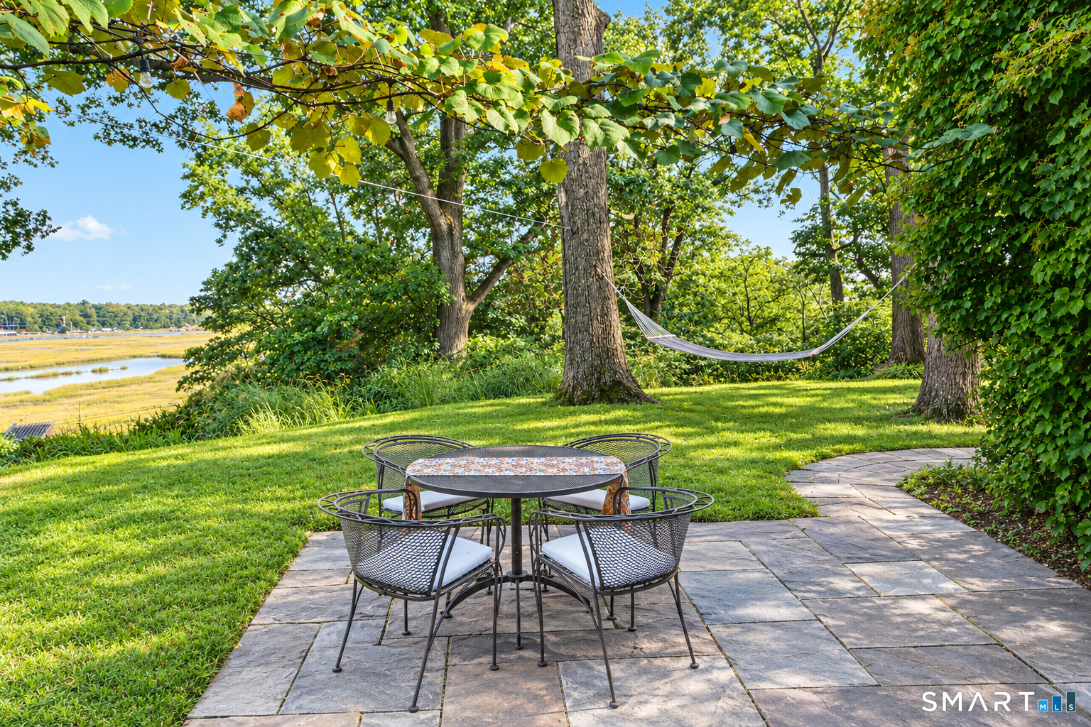 31 Splitrock Road Norwalk, CT 06854 - Photo 14 of 40 Gallery Image 14