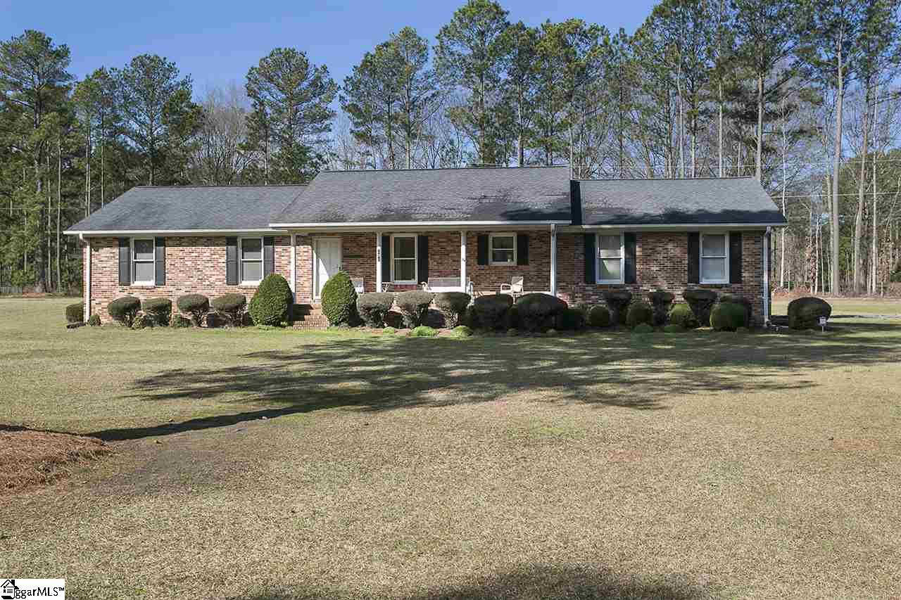 204 Greenpond Road Fountain Inn, SC 29644 - Photo 1 of 21