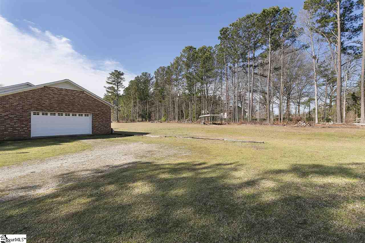 204 Greenpond Road Fountain Inn, SC 29644 - Photo 20 of 21