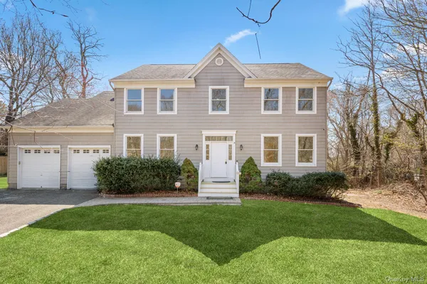 $829,000 | 1871 Edwards Avenue, Unit 1, Calverton, NY 11933