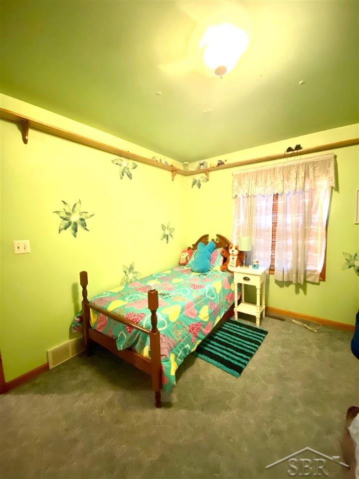 11148 Frost Road Freeland, MI 48623 - Photo 15 of 24