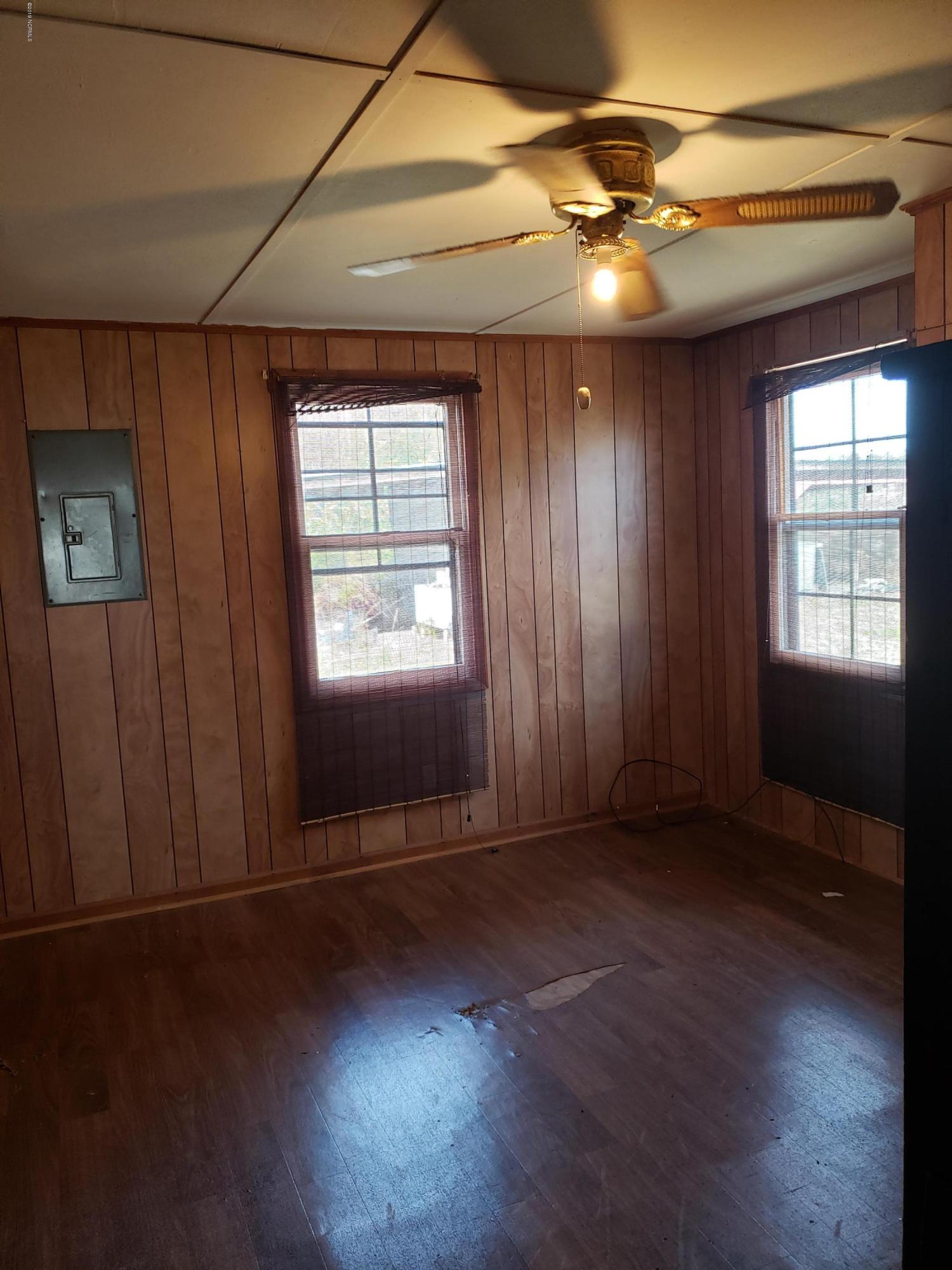 1287 Haw Branch Road Beulaville, NC 28518 - Photo 8 of 17 Master Bedroom