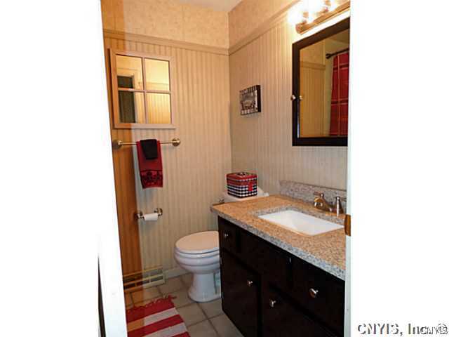 7367 Cedarpost Road Liverpool, NY 13088 - Photo 9 of 12 Gallery Image 9