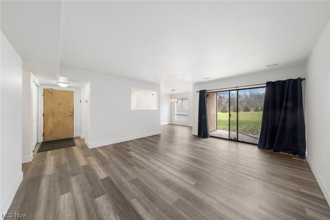 1135 Canyon View Road, Unit 402 Northfield, OH 44067 - Photo 14 of 27 Gallery Image 14