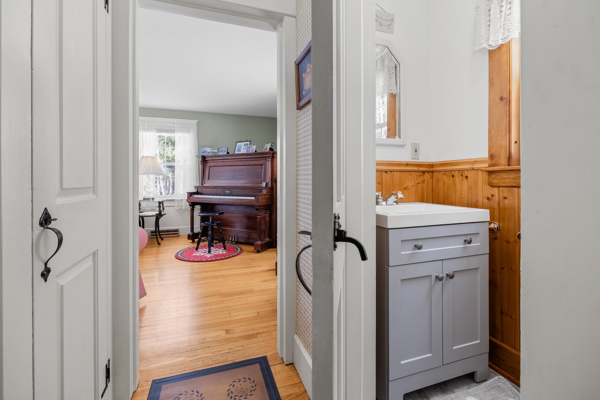 163 Meriden Road Lebanon, NH 03766 - Photo 16 of 42