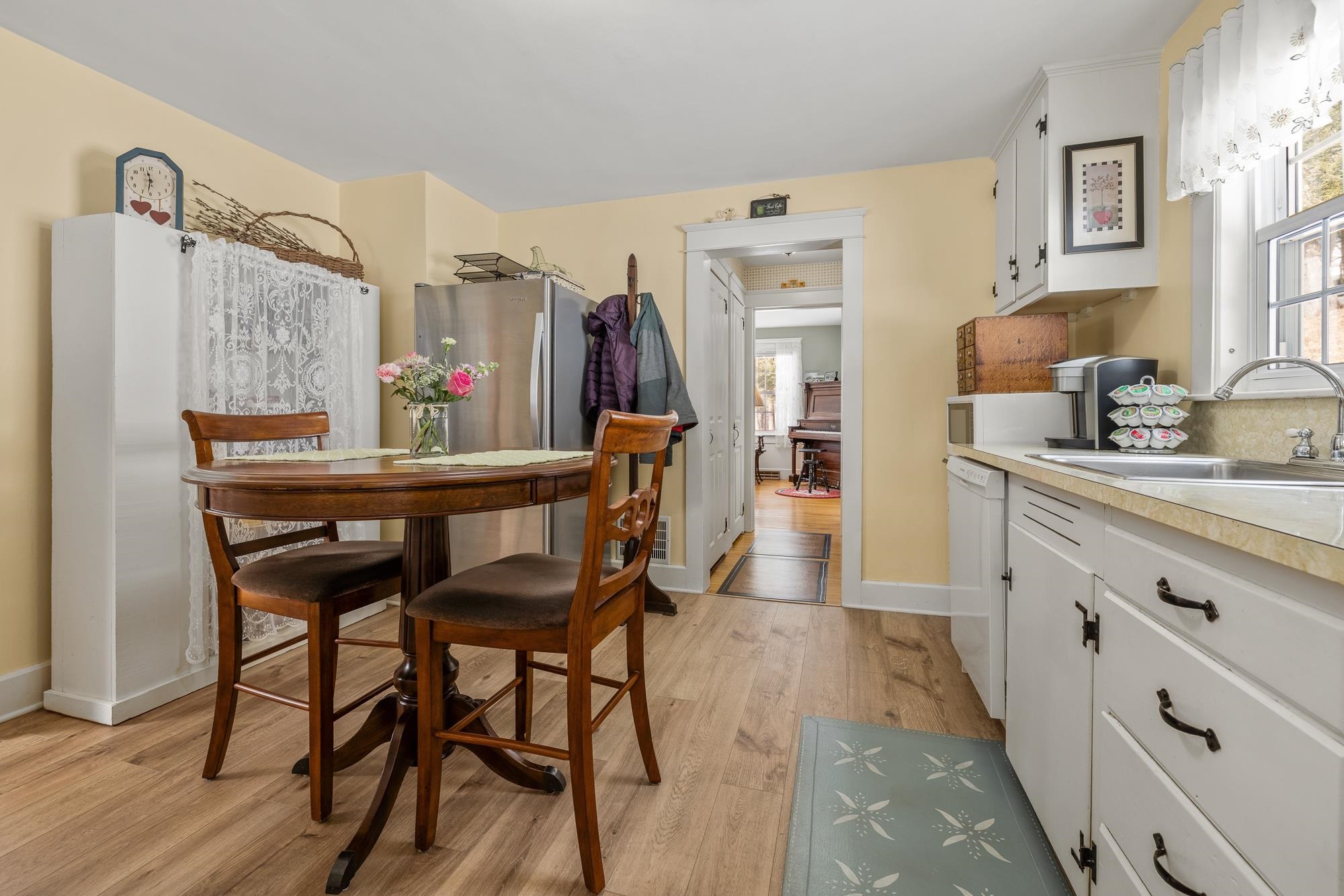 163 Meriden Road Lebanon, NH 03766 - Photo 8 of 42