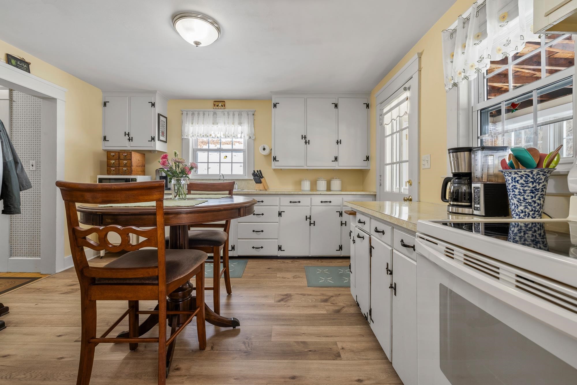 163 Meriden Road Lebanon, NH 03766 - Photo 10 of 42