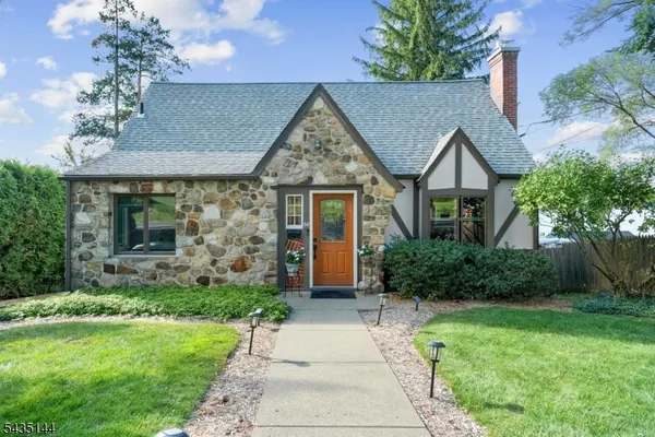 $1,600,000 | 64 East Shore Trail, Sparta, NJ 07871