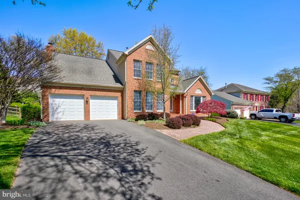 $1,065,000 | 15253 Surrey House Way, Centreville, VA 20120