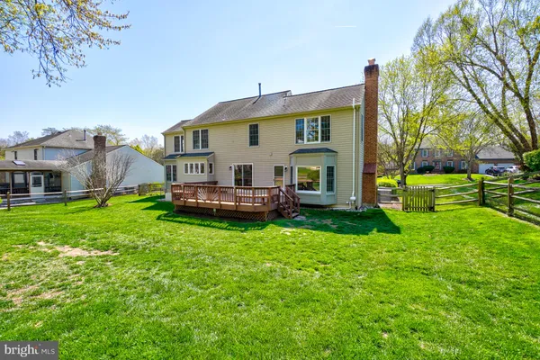 $1,065,000 | 15253 Surrey House Way, Centreville, VA 20120