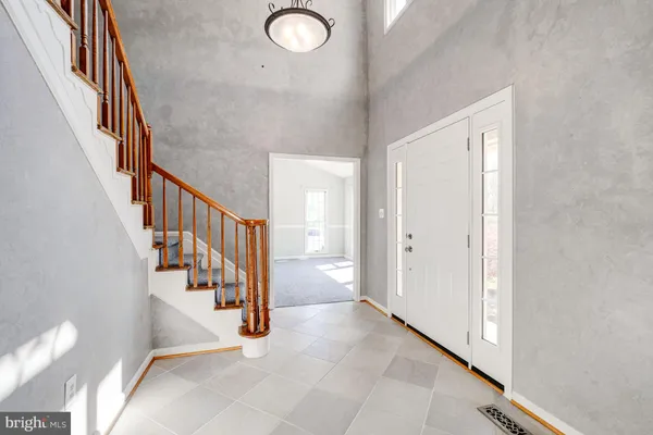 $1,065,000 | 15253 Surrey House Way, Centreville, VA 20120