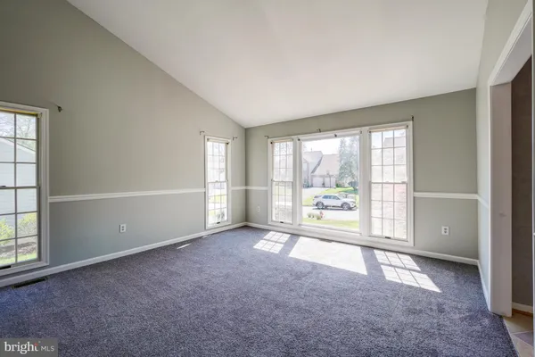 $1,065,000 | 15253 Surrey House Way, Centreville, VA 20120