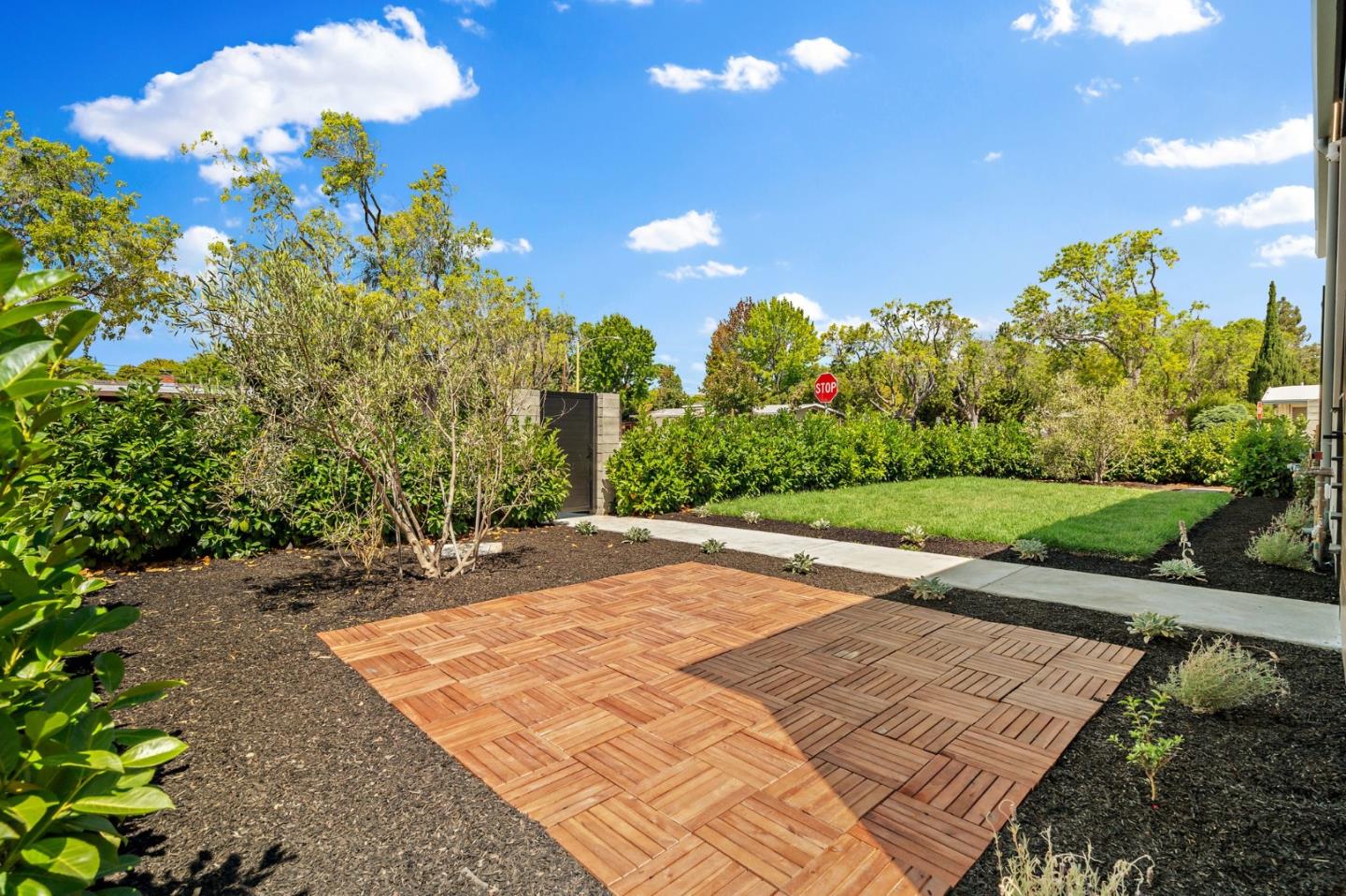 3886 Ross Road Palo Alto, CA 94303 - Photo 43 of 60 a view of a backyard