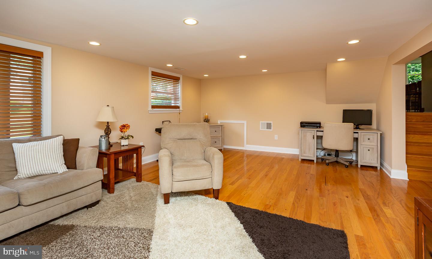 524 Vernon Road Springfield, PA 19064 - Photo 22 of 38 Family room