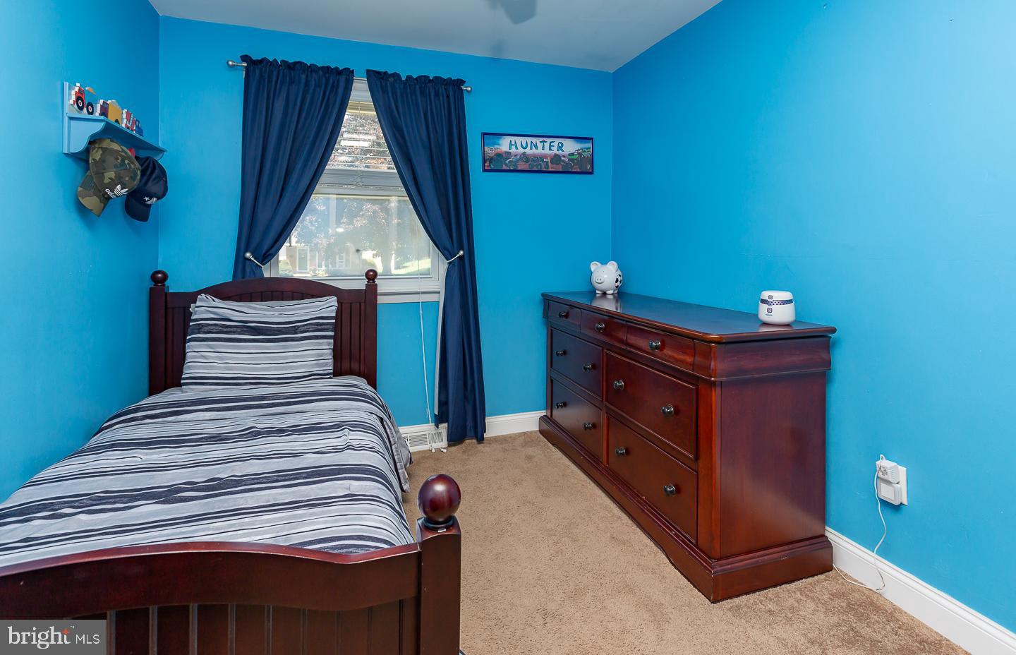 524 Vernon Road Springfield, PA 19064 - Photo 29 of 38 3rd Bedroom