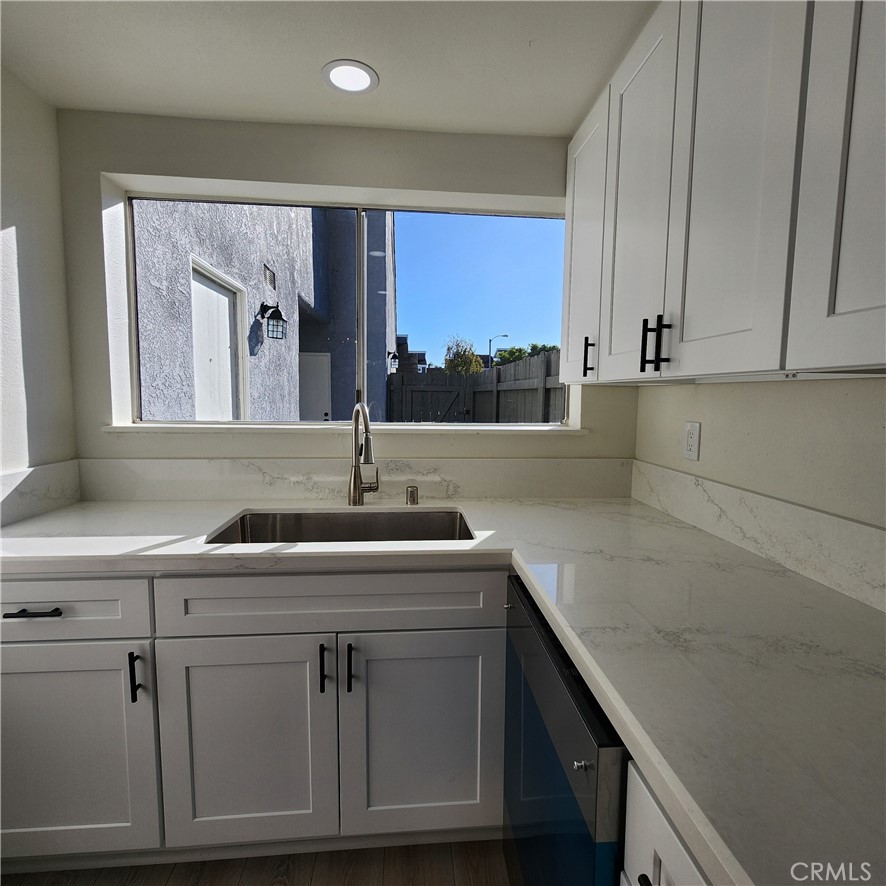 437 Reed Way Port Hueneme, CA 93041 - Photo 5 of 16