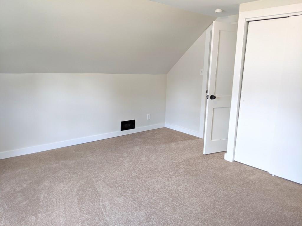 9 Springbrook Road Auburn, MA 01501 - Photo 11 of 16 Gallery Image 11