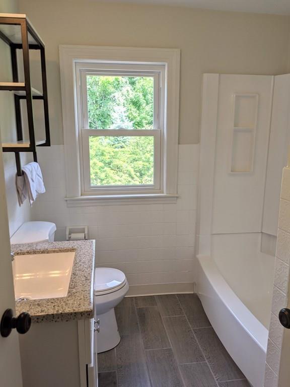 9 Springbrook Road Auburn, MA 01501 - Photo 10 of 16 Gallery Image 10