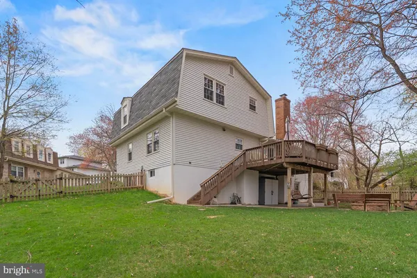 $934,000 | 9822 Wolcott Drive, Burke, VA 22015