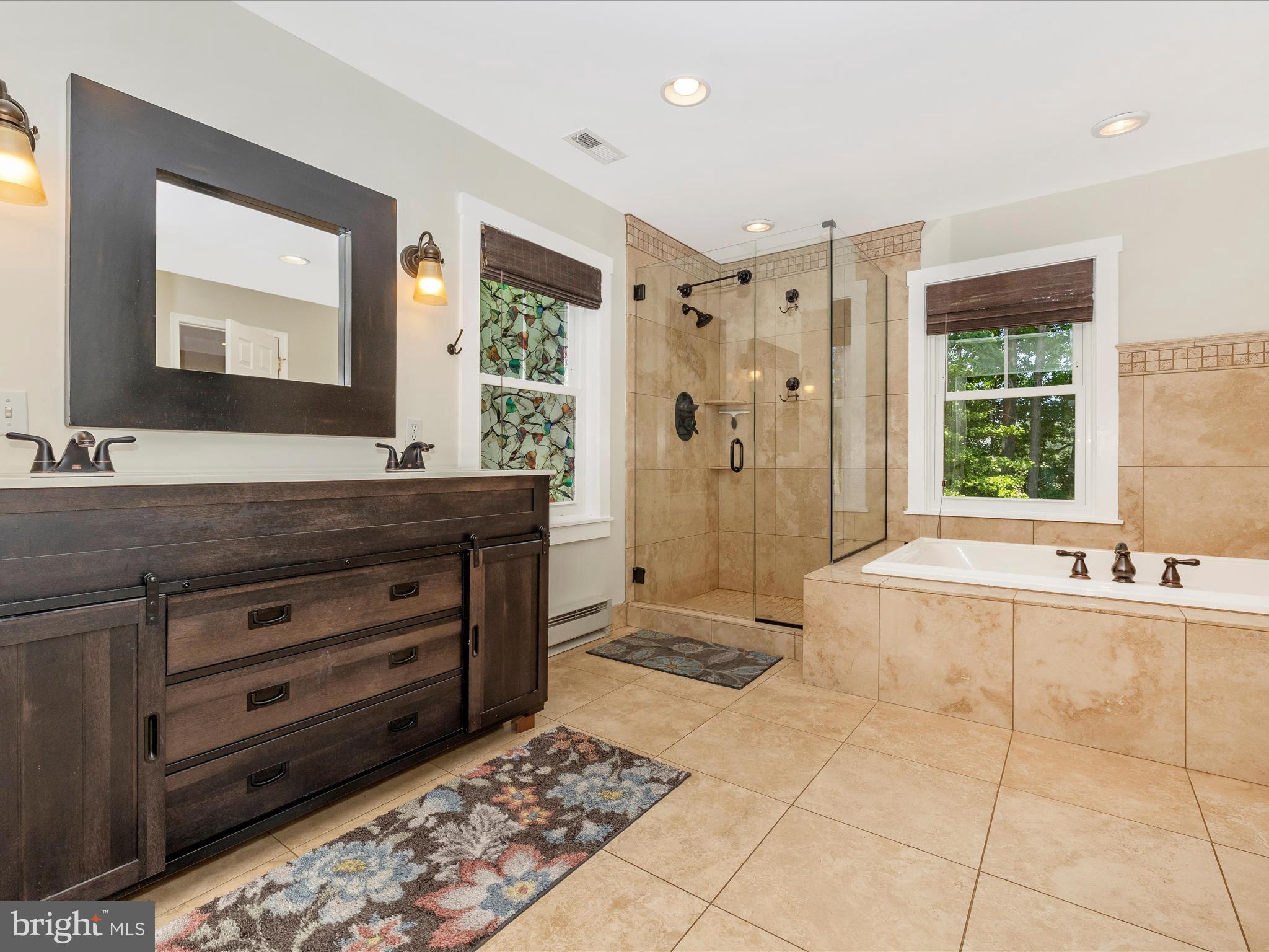 5085 Fleming Road Mount Airy, MD 21771 - Photo 30 of 73 Luxurious full bath on main level