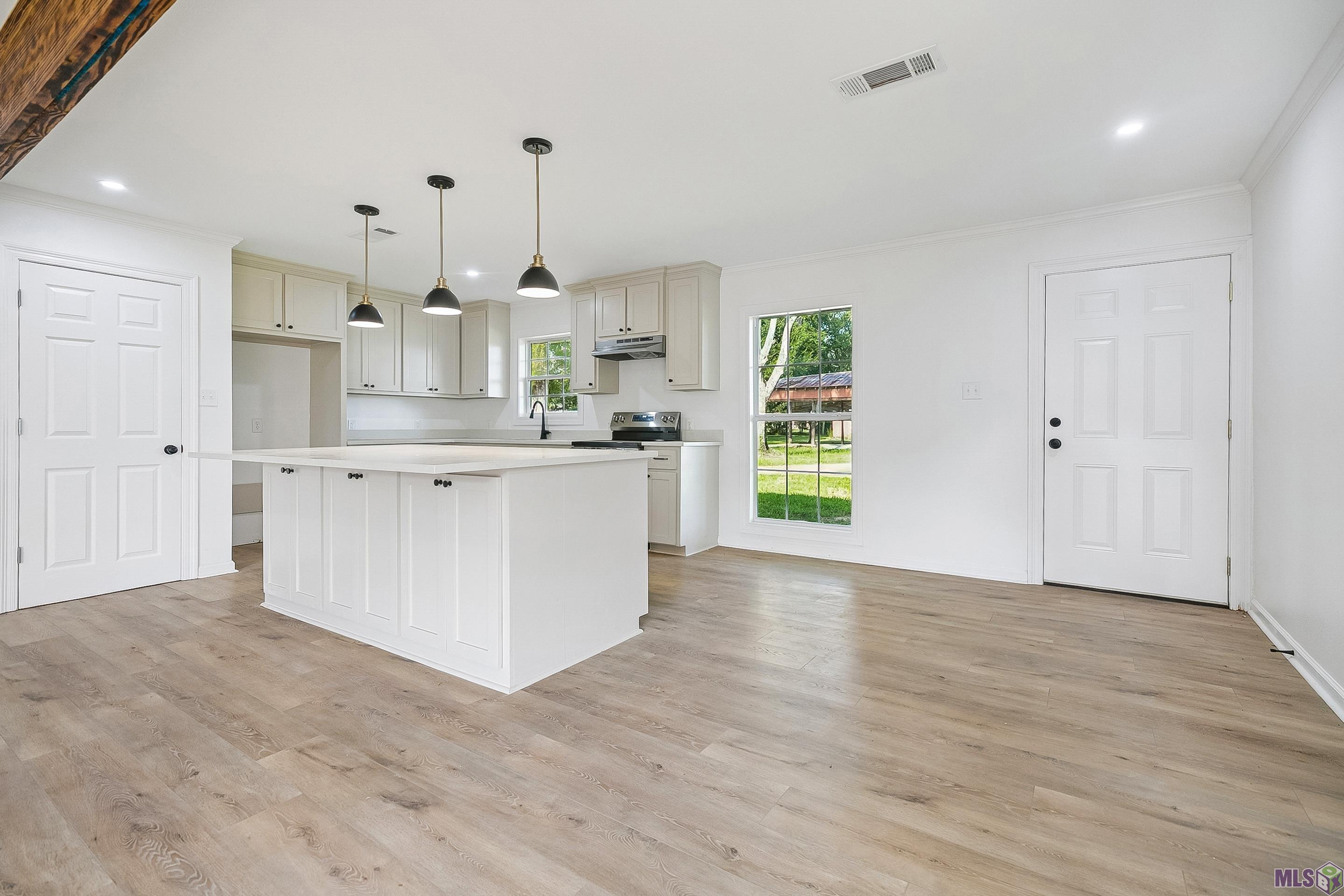 12490 Coontrap Road Gonzales, LA 70737 - Photo 6 of 21 Gallery Image 6