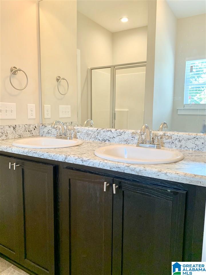 4422 Buttercup Lane Bessemer, AL 35022 - Photo 18 of 41