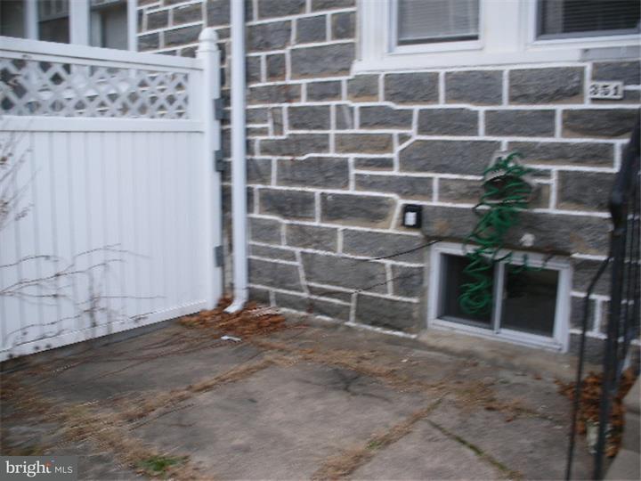 351 Richfield Road Upper Darby, PA 19082 - Photo 2 of 17 Exterior Front