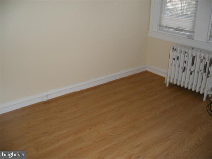 351 Richfield Road Upper Darby, PA 19082 - Photo 14 of 17