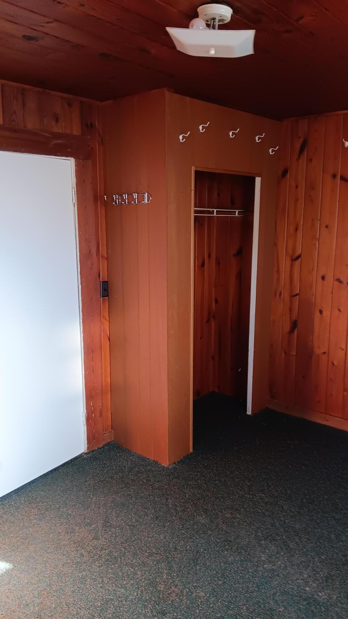 157 Pahl Road Niceville, FL 32578 - Photo 12 of 15 Bedroom Closet