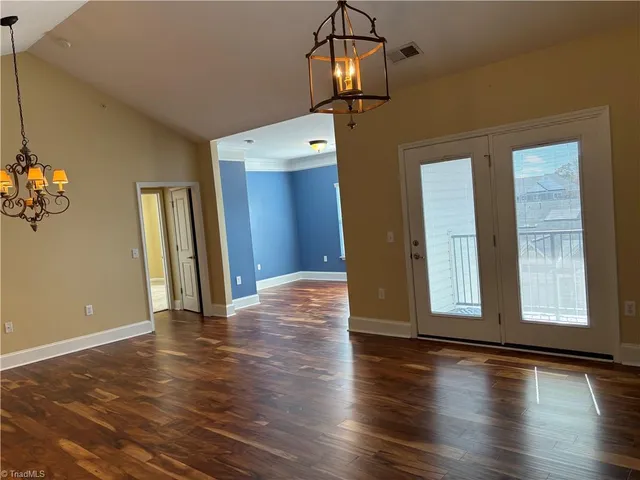 $225,000 | 6815 Hanesbrook Circle, Unit 304, Clemmons, NC 27012