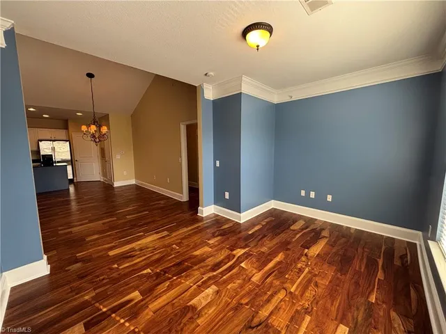 $225,000 | 6815 Hanesbrook Circle, Unit 304, Clemmons, NC 27012