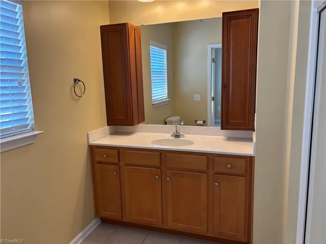 $225,000 | 6815 Hanesbrook Circle, Unit 304, Clemmons, NC 27012