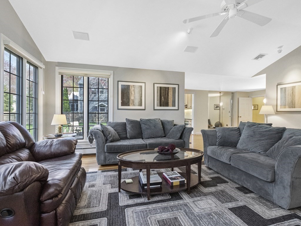 94 Evelyn Road Newton, MA 02468 - Photo 17 of 36