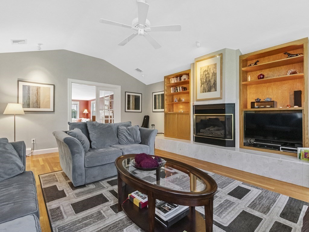 94 Evelyn Road Newton, MA 02468 - Photo 20 of 36