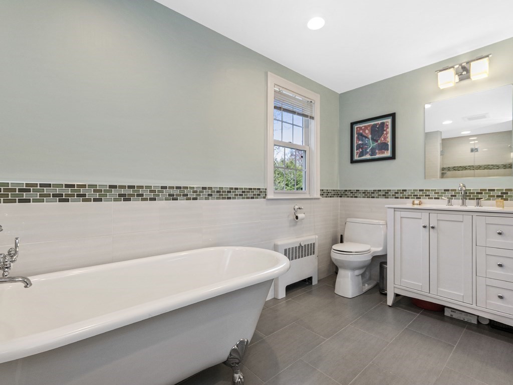 94 Evelyn Road Newton, MA 02468 - Photo 22 of 36