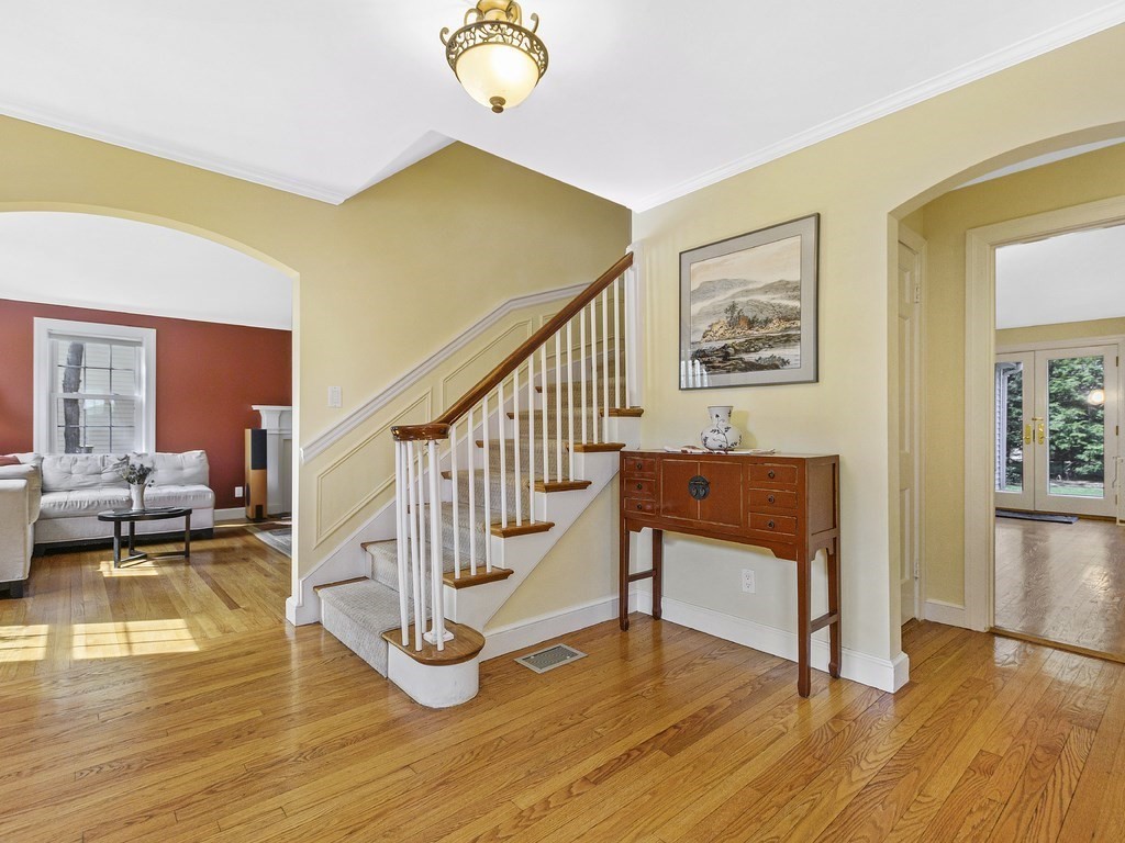94 Evelyn Road Newton, MA 02468 - Photo 3 of 36