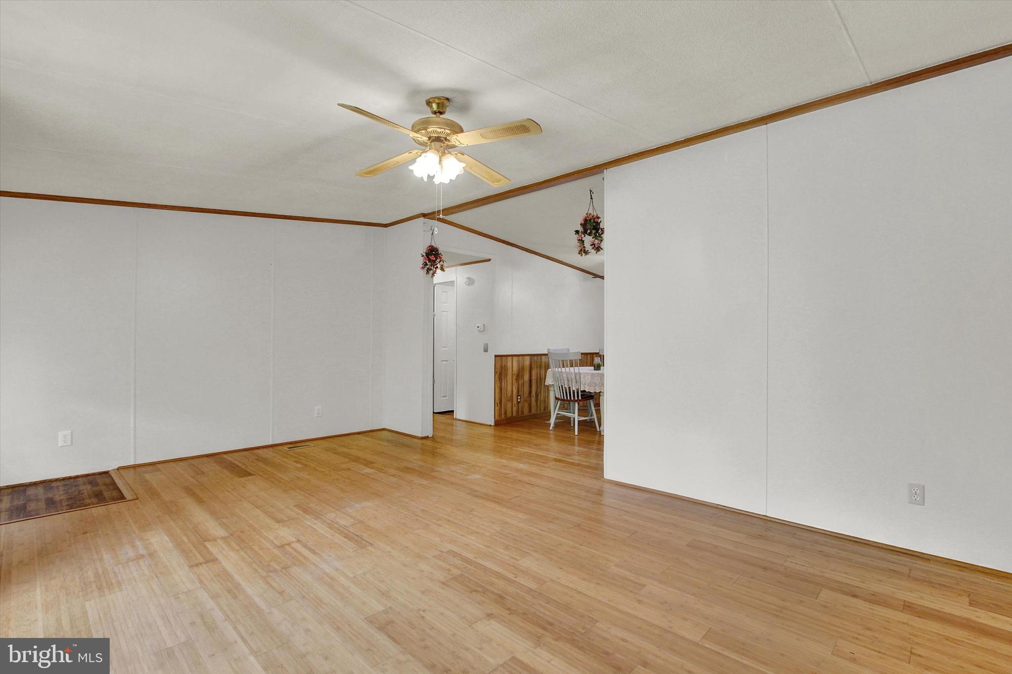 1281 New Road Orrtanna, PA 17353 - Photo 4 of 28 Gallery Image 4