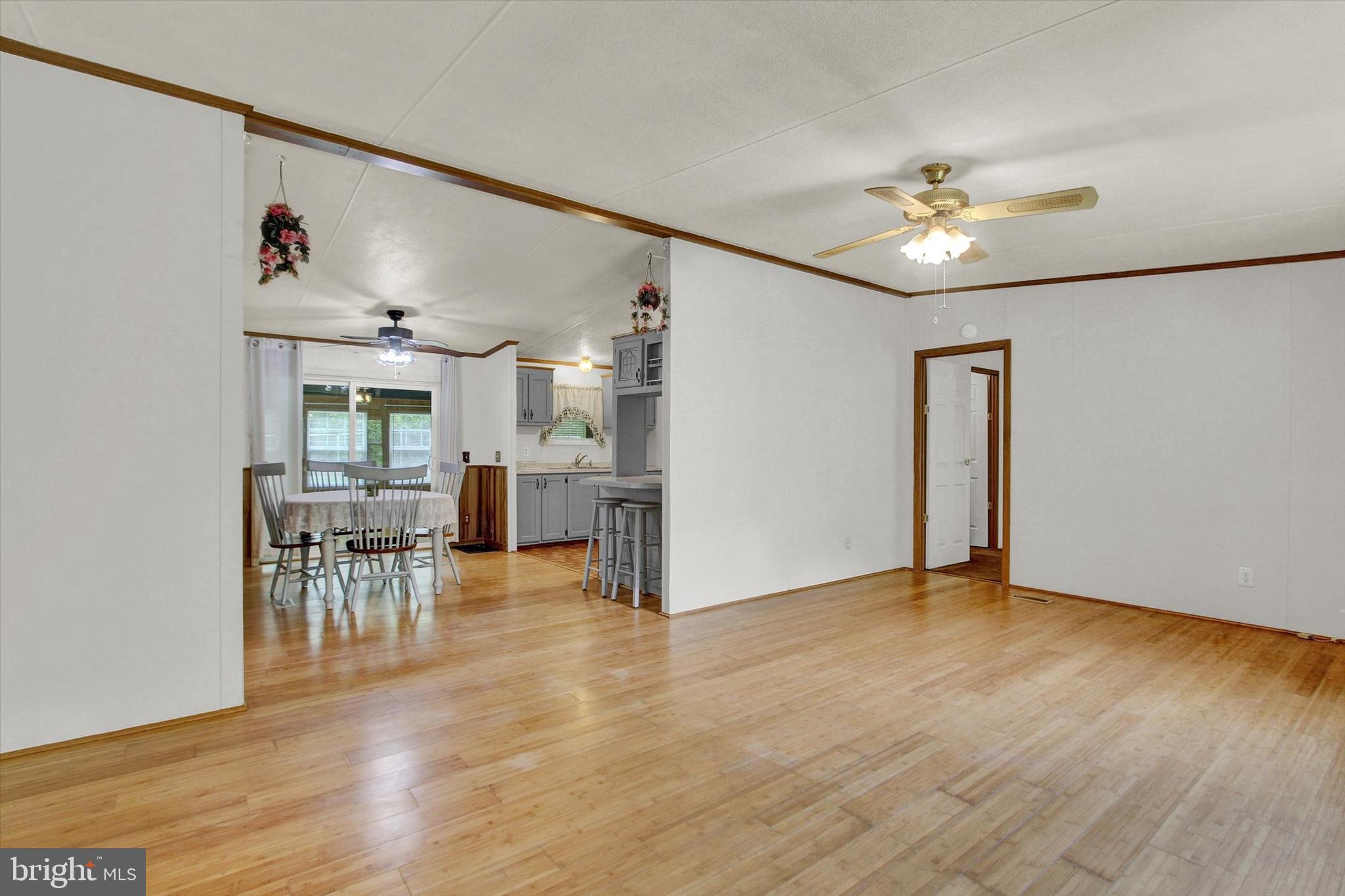 1281 New Road Orrtanna, PA 17353 - Photo 5 of 28 Gallery Image 5