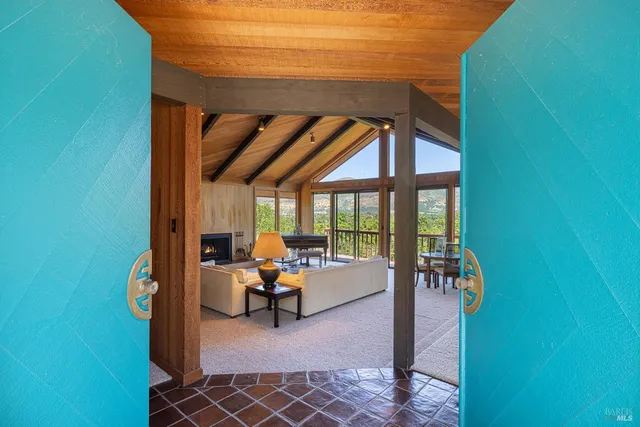 $2,900,000 | 2231 First Avenue, Napa, CA 94558