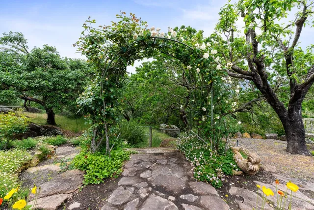 $2,900,000 | 2231 First Avenue, Napa, CA 94558