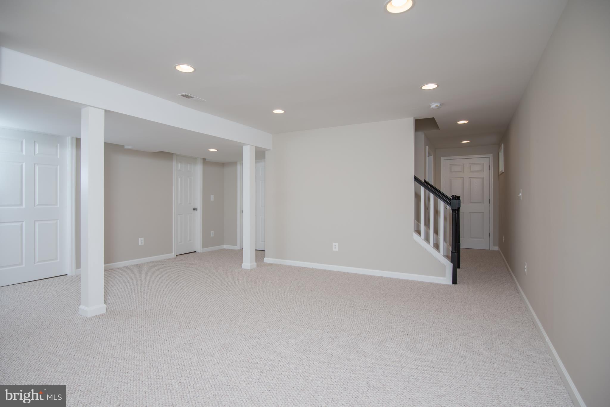 8043 Wellington Road Alexandria, VA 22308 - Photo 20 of 30 Family Room