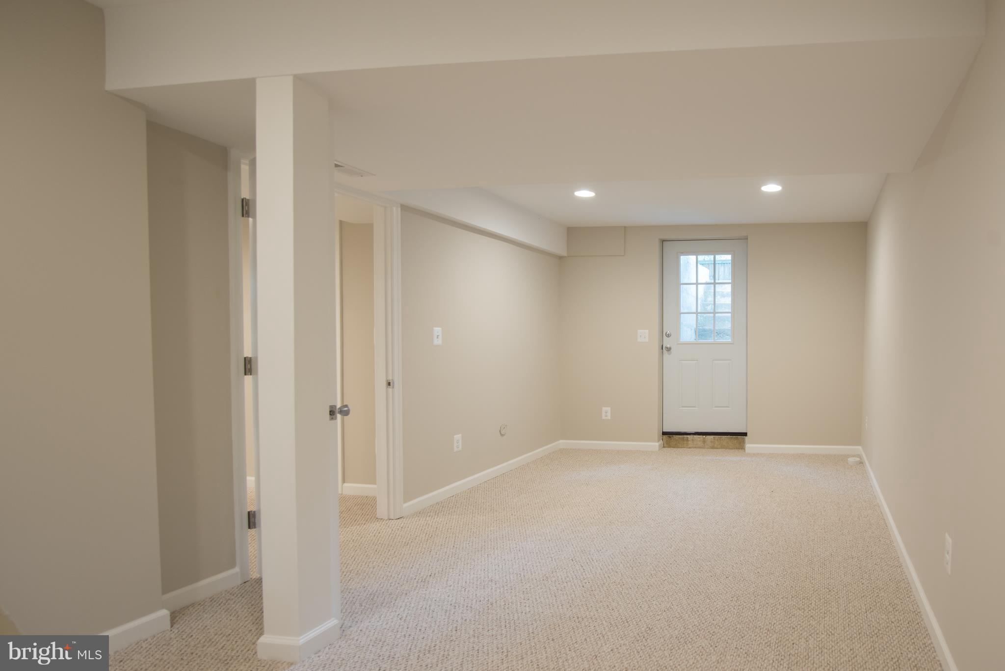 8043 Wellington Road Alexandria, VA 22308 - Photo 23 of 30 Bedroom