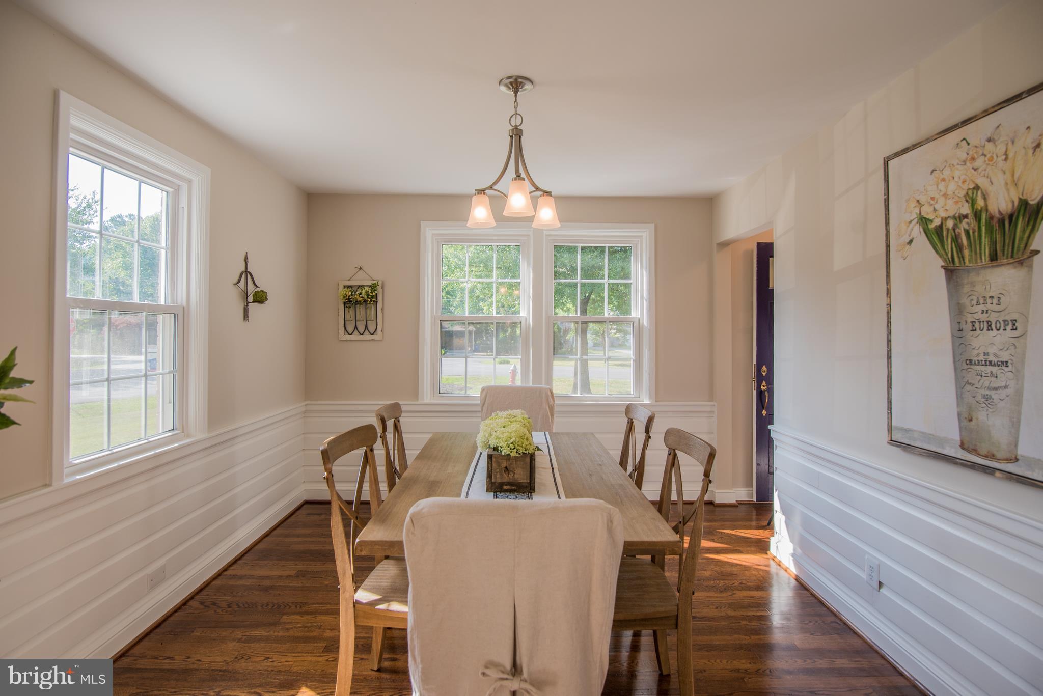 8043 Wellington Road Alexandria, VA 22308 - Photo 9 of 30 Dining Room