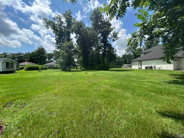 $50,000 | 0 Besson Lane, Sunshine, LA 70780