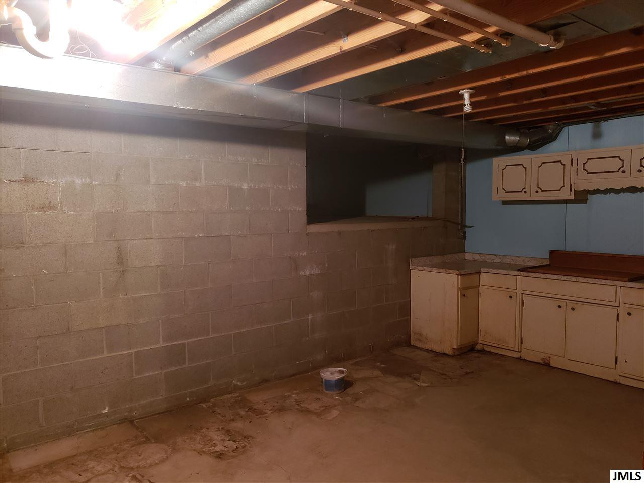 5090 Springbrook Road Jackson, MI 49201 - Photo 16 of 25 Photo 17