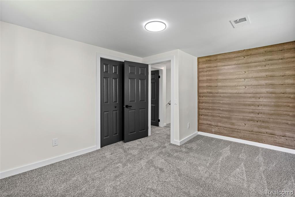 1460 West Silverbell Road Lake Orion, MI 48359 - Photo 60 of 69