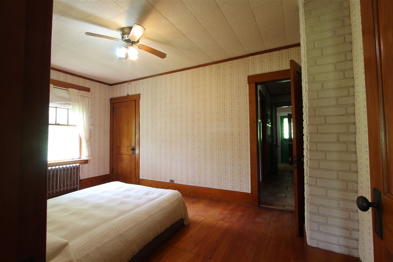 901 Highway 5 Barnet, VT 05821 - Photo 10 of 27