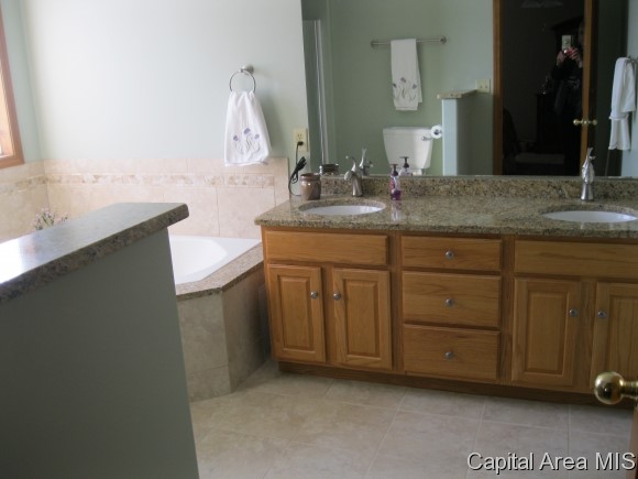 5404 Bunting Road Springfield, IL 62711 - Photo 10 of 10