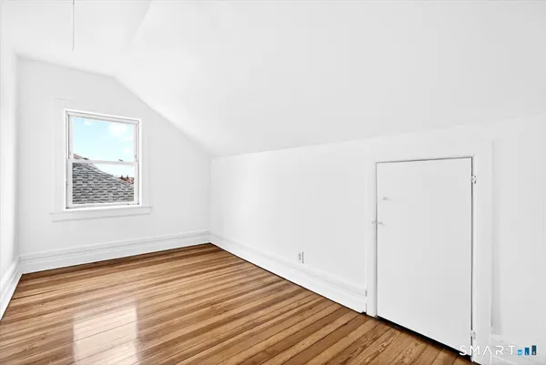 $3,150 | 408 East Avenue, Bridgeport, CT 06610