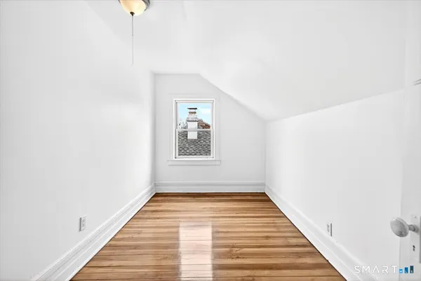 $3,150 | 408 East Avenue, Bridgeport, CT 06610